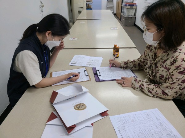 과제수행평가 진행하는 모습