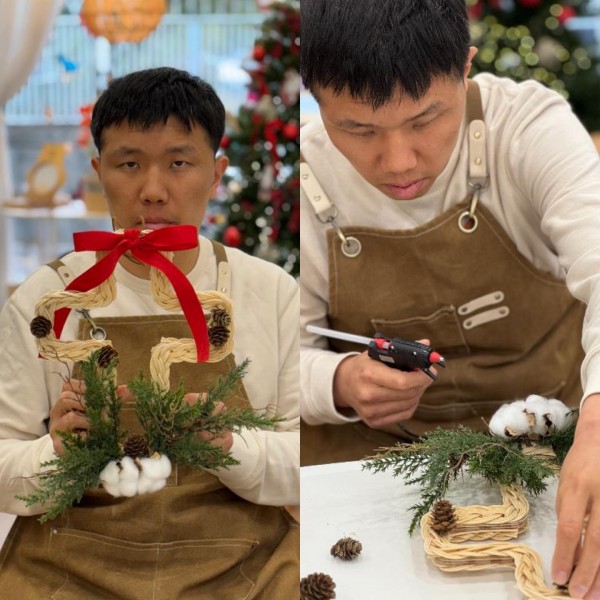 연말 기념 리스를 만들어 본 활동사진