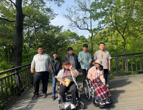 다함께 찰칵!
