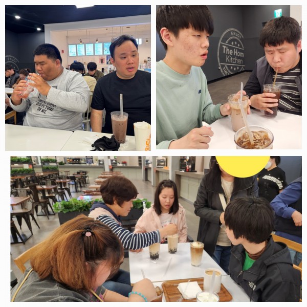산책 후에 마시는 시원한 차 한잔이 모두에게 꿀맛이네요
