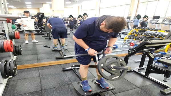 티바로우 사용하는모습