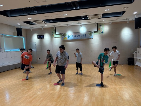 단체스트레칭중