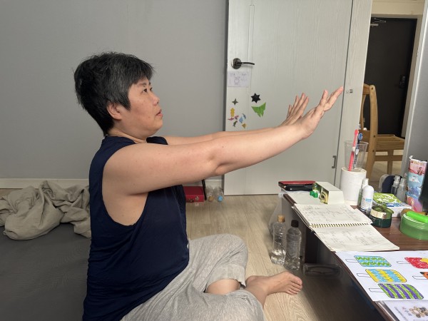 이용인 스스로 하는 운동도 알려드리고 있습니다.