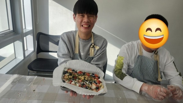 완성된 요리에 기분이 좋아요