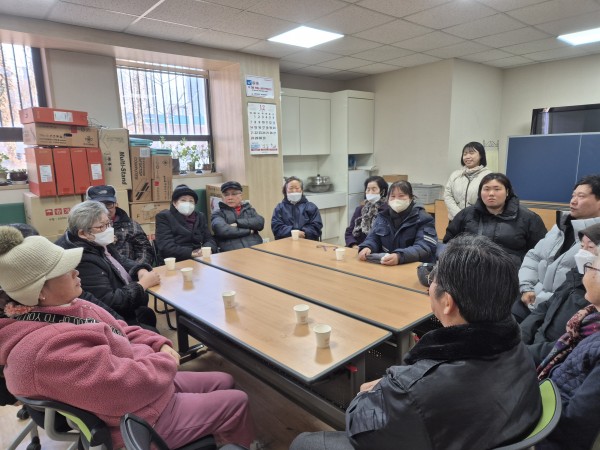 26년 활동을 논의하는 모습