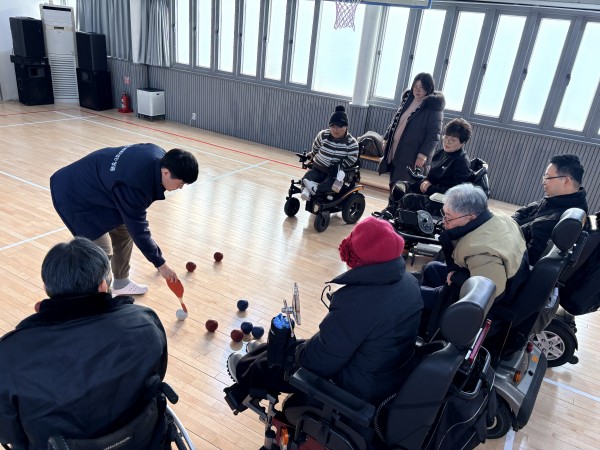 서로 서로 배우는중