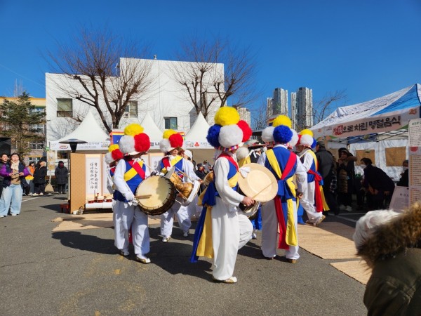 풍물놀이관람중