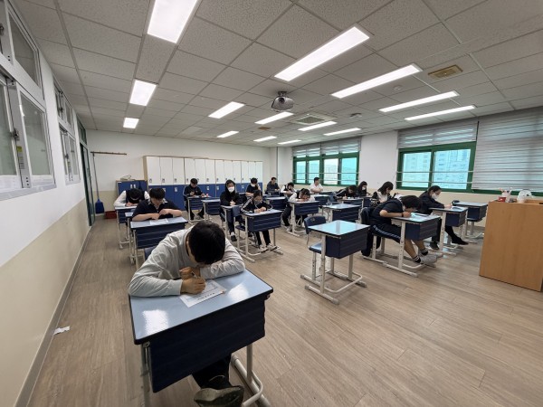 68251e89dab51682fcdf64e18a70cb70_1777357