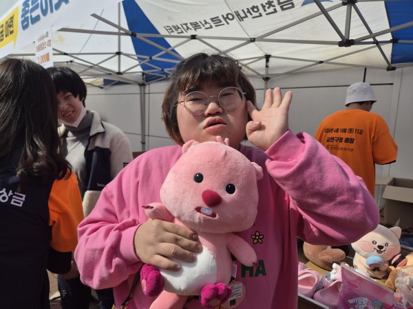 예쁜 인형이 마음에 들었어요