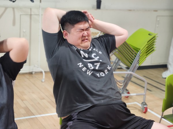어깨 이완운동